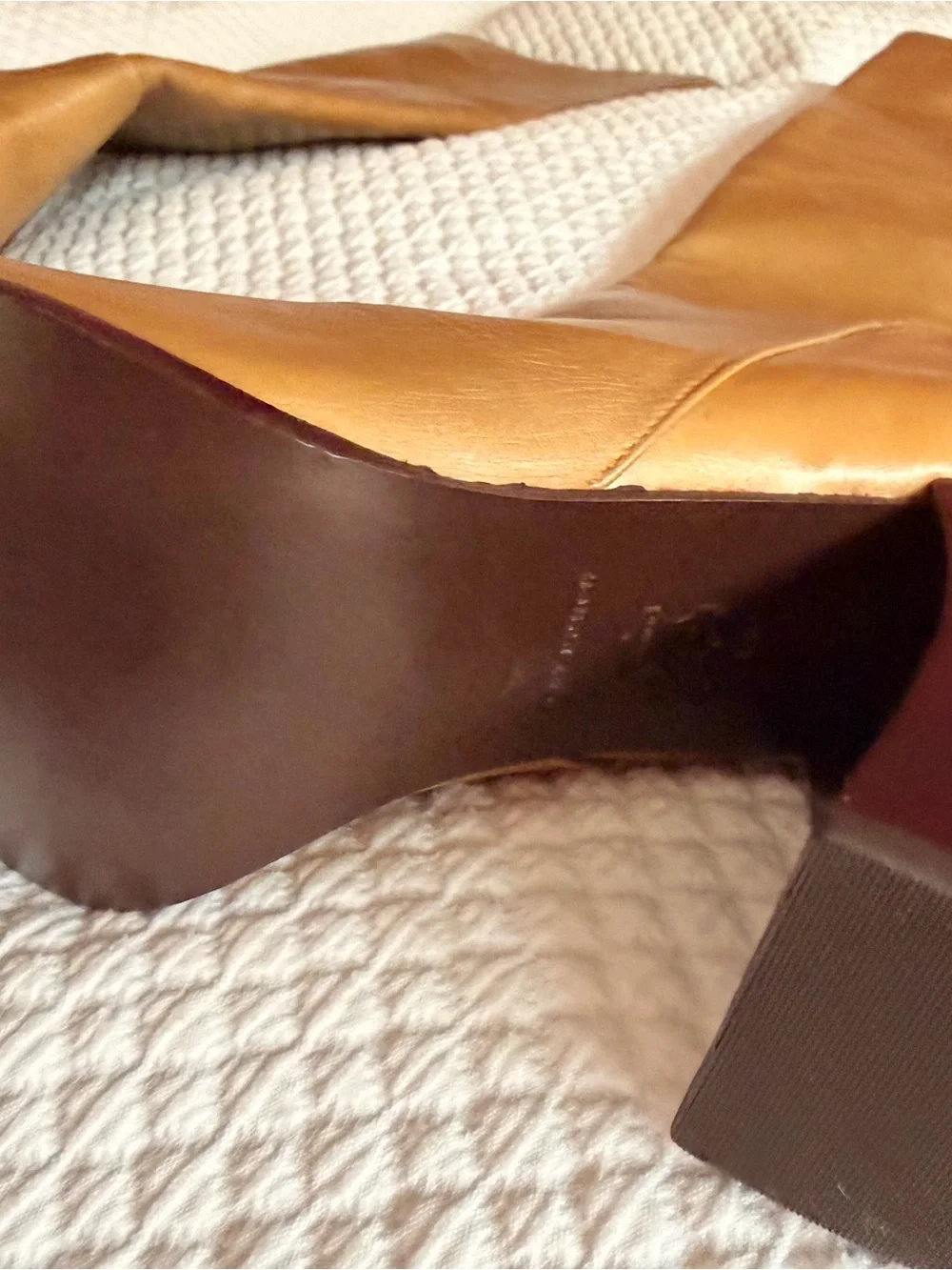 Tory Burch Banana Heel Leather Boots in Butterscotch